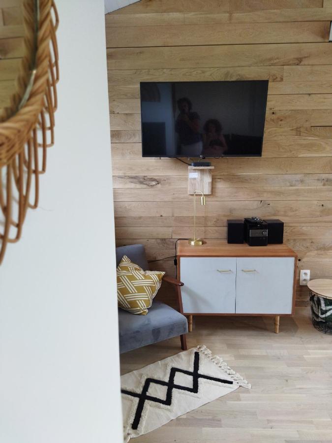 Le Clos Des 3 - Vacances Avec Vue En Ardennes A 5 Kilometres De La Roche - Maison De 90 M2 Avec Chambres - Avec Magnifique Jardin Rendeux Eksteriør billede